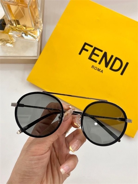 Fendi sunglass-169